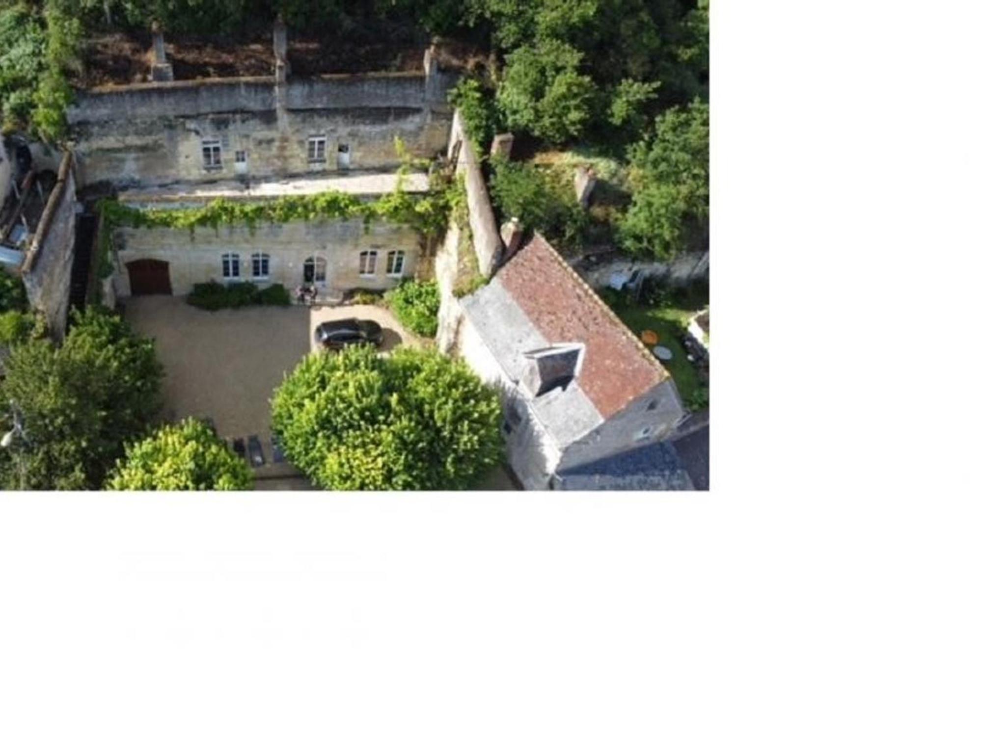 Maison Troglodyte Elegante Avec Spa, Salle De Jeux Et Jardin Clos A Vouvray - Fr-1-381-87 Zewnętrze zdjęcie